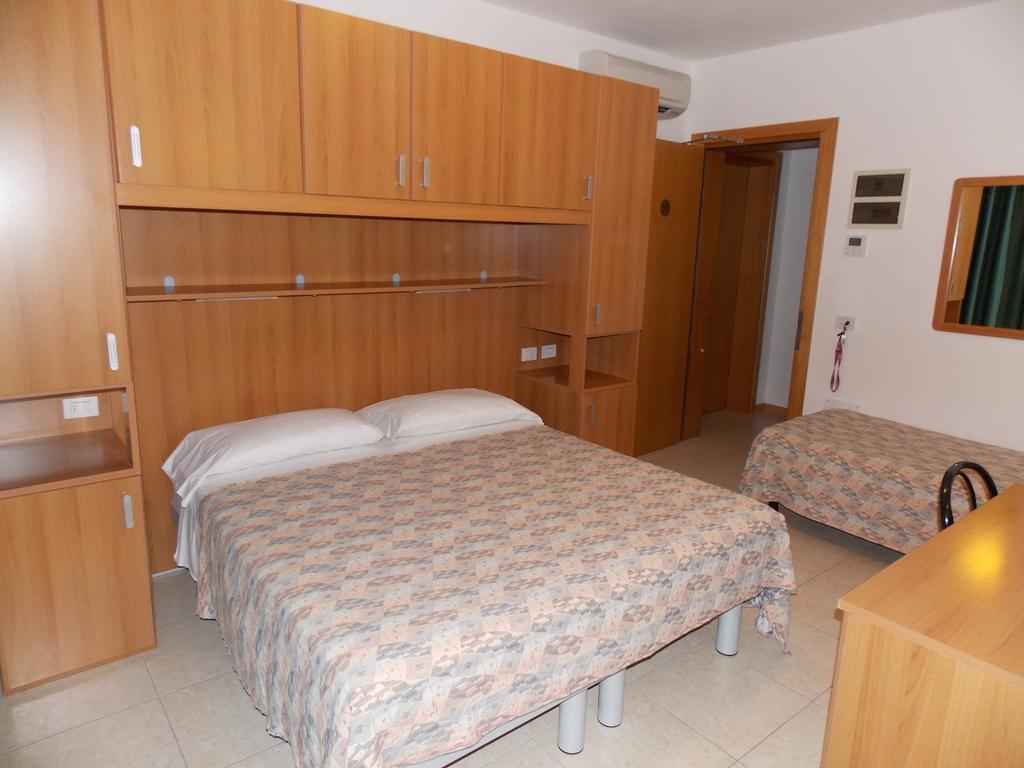 Hotel Colorado Lido di Jesolo Quarto foto
